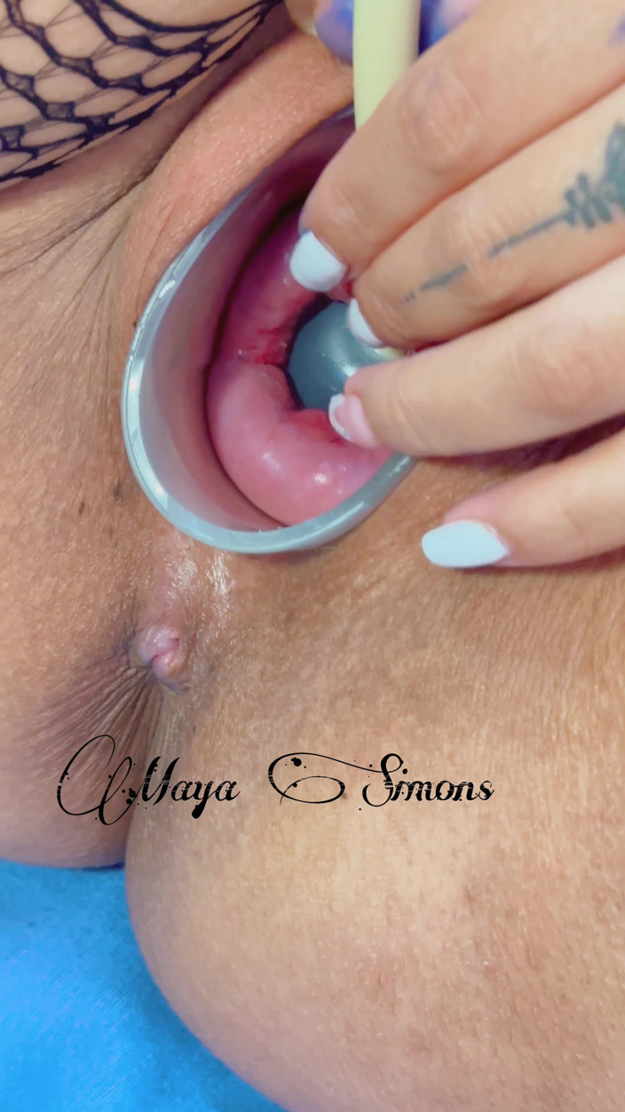 Maya Simons: Inject Ink Deep Into My Uterus