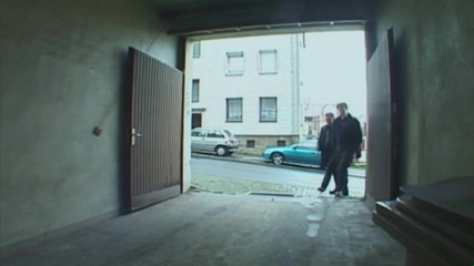 Absolute BDSM films - The original: Dominating petite in cage