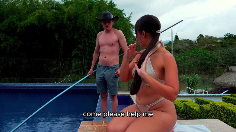 Daniela andrea: 大屁股拉丁女郎在泳池边被干 - Daniela Andrea &amp;Pipe Boy