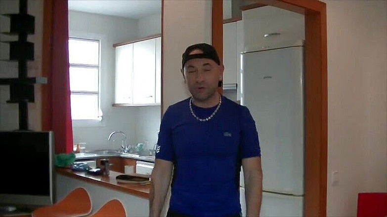 Gaybareback: Straigt twink kouří Jess Royan a šuká bez sedla