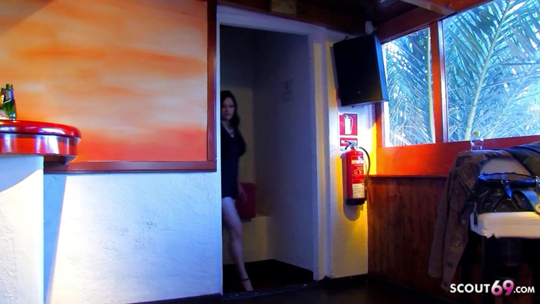 Full porn collection: Horny teen Lisa fucked by bartender after work with big...