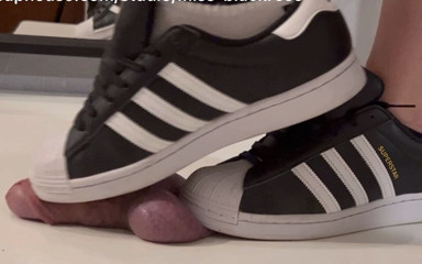 Miss Blackrose: Under Superstars - Sneaker Cock Trample