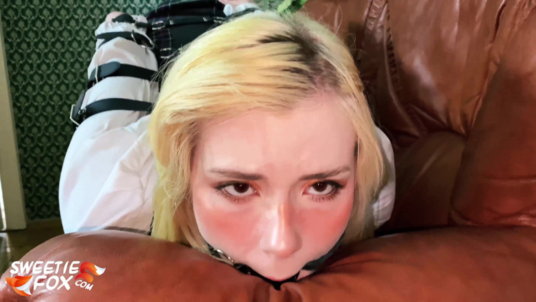 Sweetie Fox: Bondage babe deepthroat and hardcore pussy fuck - cumshot POV