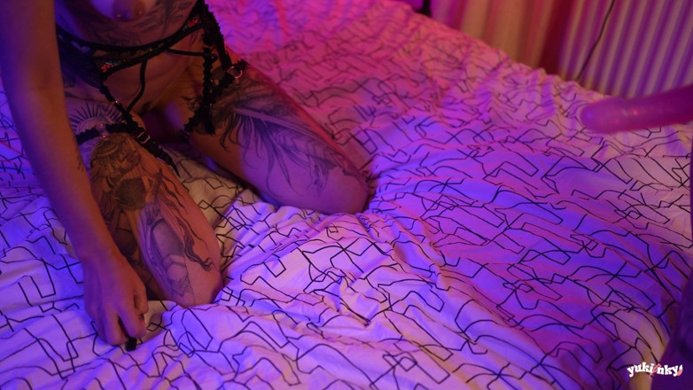 yukinky: Voorbinddildo lesbienne: ik neuk haar in het bijzijn van haar...