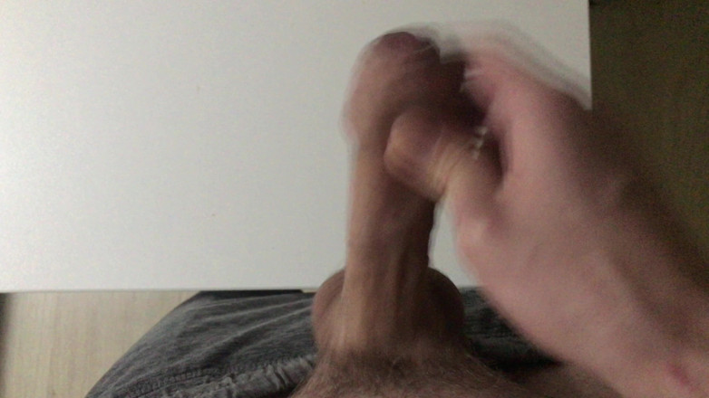 IlyaWilliam: Barely legal teen fast wanking &amp; cum
