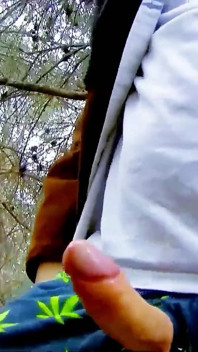 Guy fucks his skinny girlfriend Zoe Nil in the woods and gives her cumshot.