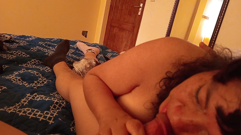 Moo DBOXXX: 成熟したクリスチャンと、夫が働いている間、私たちは