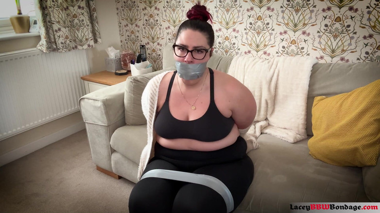 Lacey BBW Bondage: Lacey - dirampok