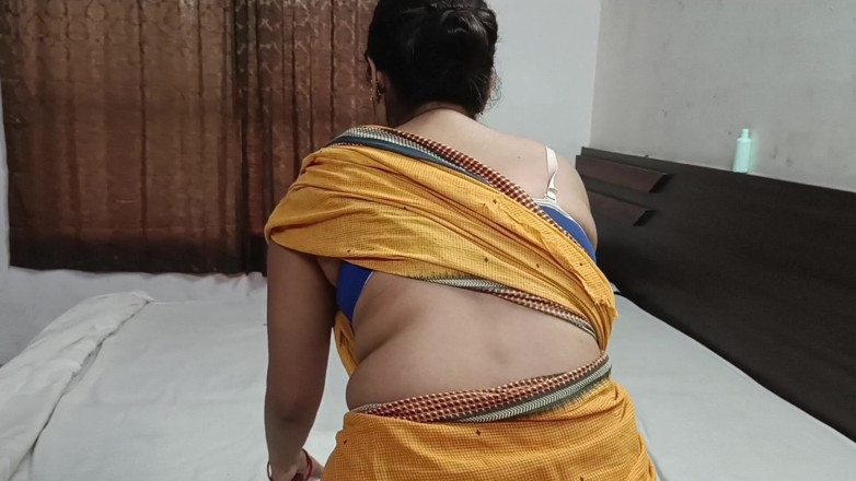 Priya ki Papa: Si prega di fottermi forte il culo (audio hindi)
