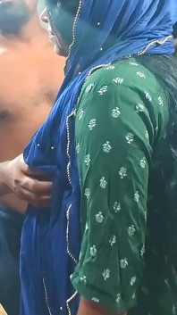 Fucked Neighbor's Indian Sister-in-law in Desi Style