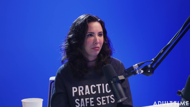 Adult Time Podcast: Casey Calvert: Tiger King Parody, Imposter Syndrome, &amp; BDSM | the Adult...