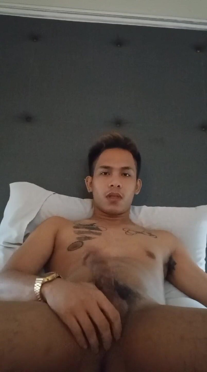 Rent A Gay Productions: Sexy Asian Guy Hotel Wanking