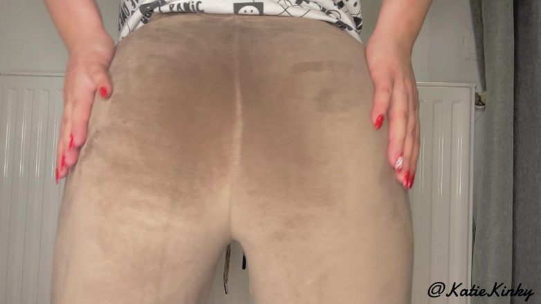 GassyKat: Fluffy Fart Fail When Pants Can't Handle the Stink!