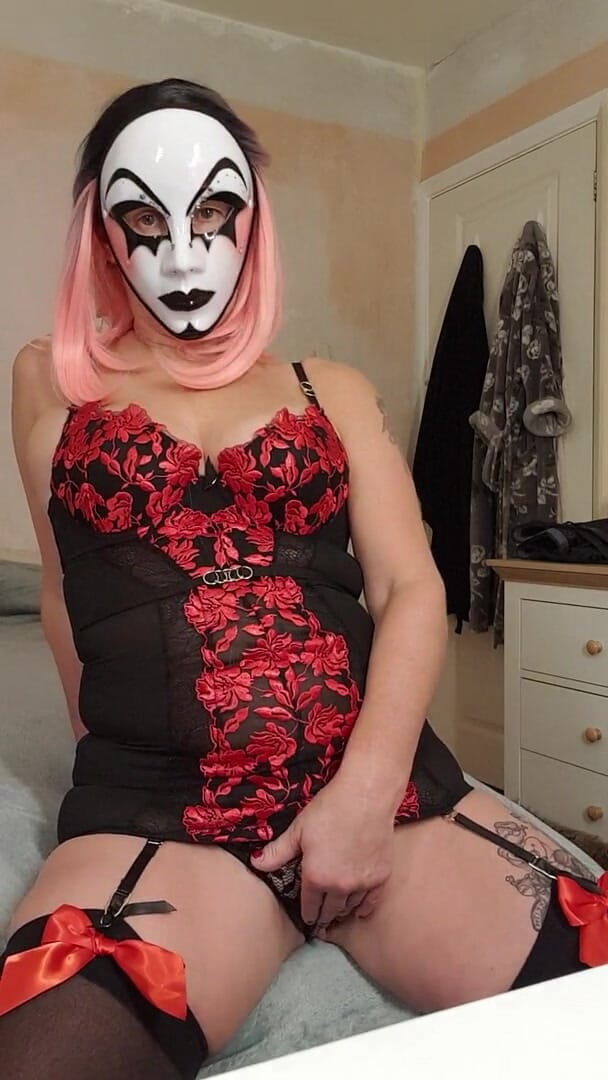 Porn4you413: MummaMilf little teaser for you