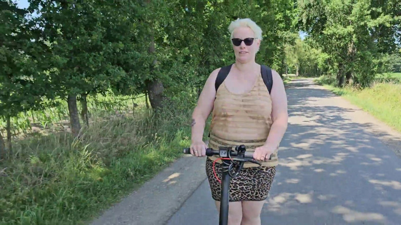 UserBitch1: Frivolous on the Road with the Scooter