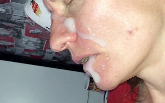 Slutwife Claire: Špinavá chlupatá děvka se spermatem na tváři a kundičce
