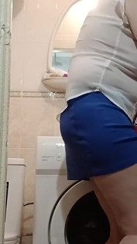 Podvádím svého manžela s jeho lesbickou nevlastní sestrou