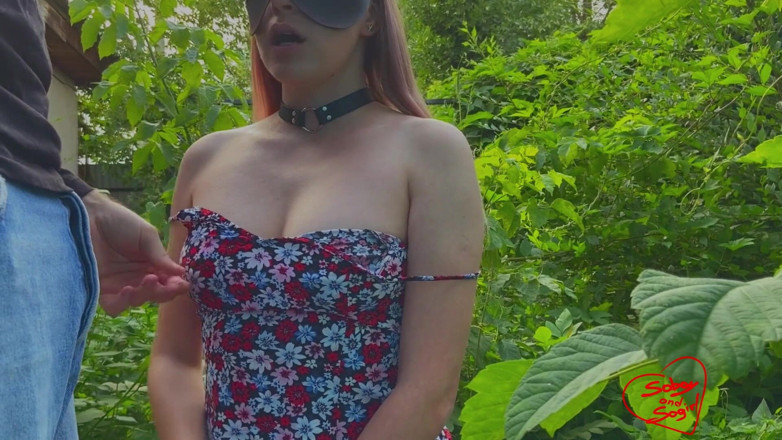 SOboyandSOgirl: Cipka uwielbia ssie kutasa w ogrodzie - SOboyandSOgirl