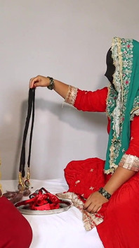 The Stepmother Handed Over All the Responsibilities to Her Stepson, and Intimate with Him