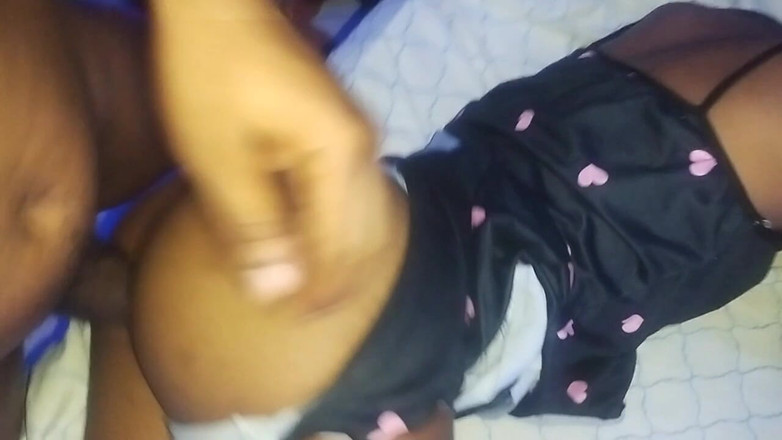 Skyy: Surowa pieprzona nastolatka pasierbica