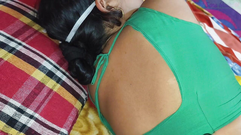 Sona bhabhi: Indická nevlastní sestra jezdí na svém nevlastním bratrovi