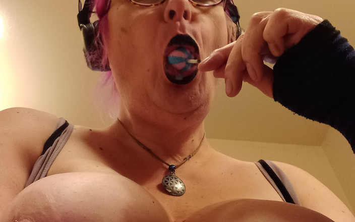 Princess Udders: Ukończ wideo halloweenowe 2023