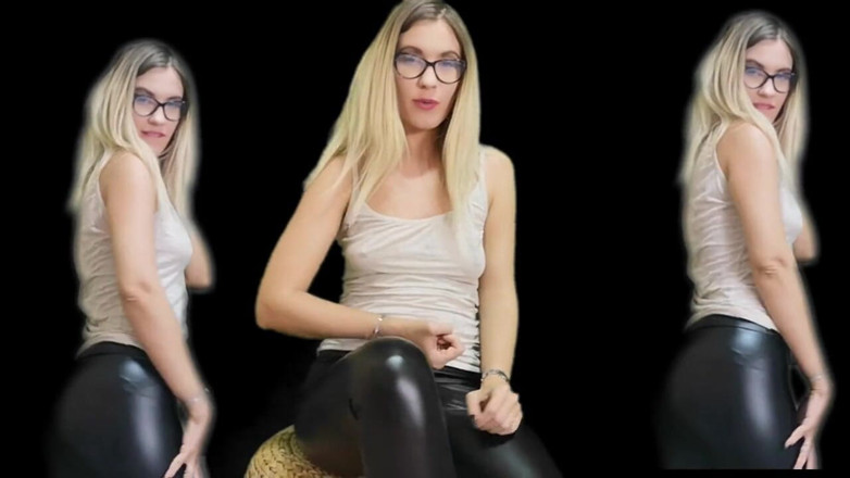 Erotic Tanya: Трах пердячьих умов