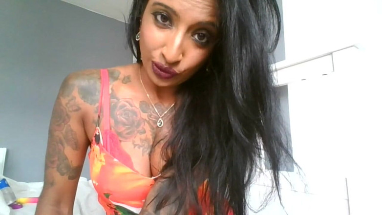 BabeXX69XX Asian MILF: ครูหีแพศยาชวนเธอเล่นรูตูด X