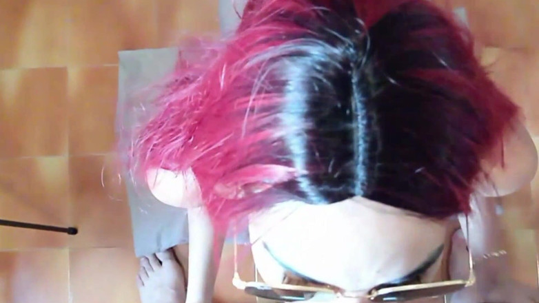 LauraOnHeels: Bayangkan ia adalah zakar awak dan awak sedang menonton saya