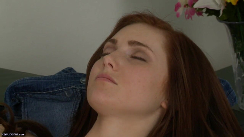 Karups: Natalie Lust: Hitachi Masturbation