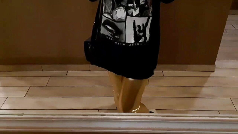 TheloveStory: 女子大生は大学に行かず、カフェのトイレでオナニーしに行く