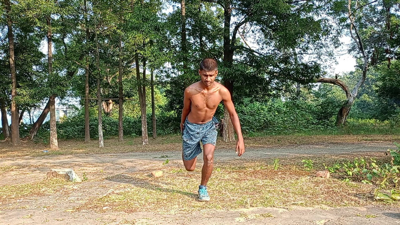 LinearOrnament35: Zpevněte své gluty dlouhými tréninky