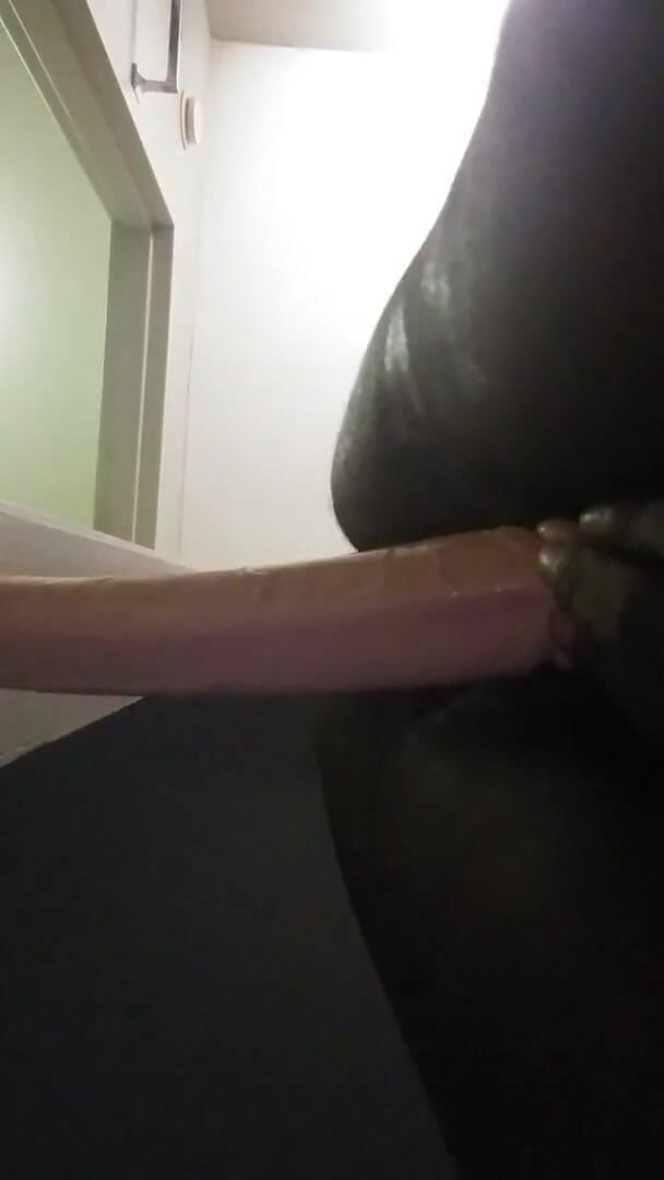 Truestarr: Doggy Deep
