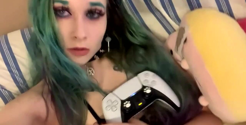 EmoDream1998: Ich kam hart, aber ich will immer noch mehr 3