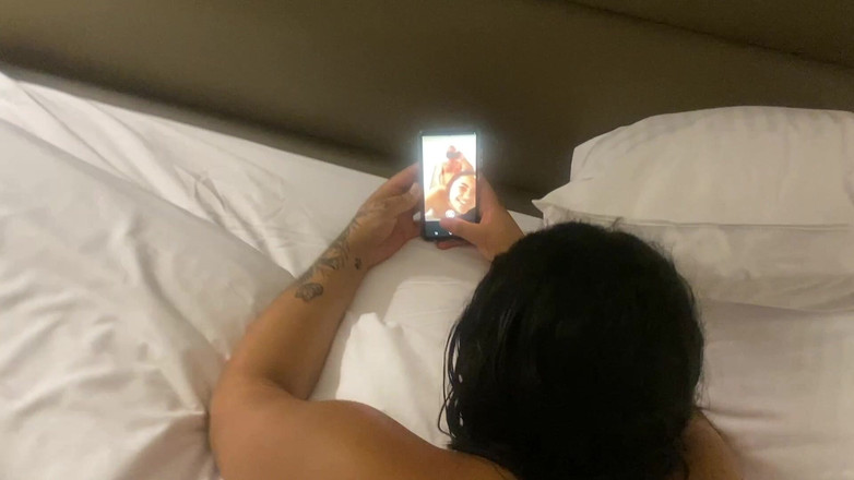 LeoCasanova: 콜롬비아의 오일 마사지 섹스와 얼굴 사정으로 끝낸다!