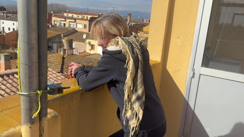 Cristina Sauvage: Mangia la figa fino all'orgasmo e io registro - moglie calda...