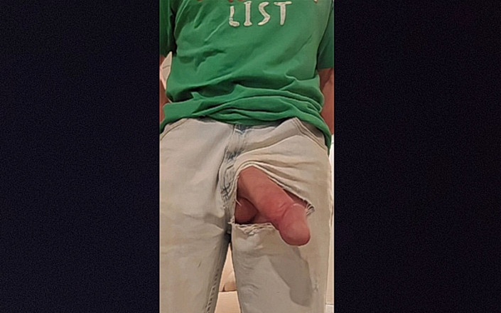 Biggyshots: Accidental arousal leads to big cock and two big cumshots