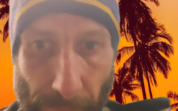 FuckMan85: Я роблю це в підвалі