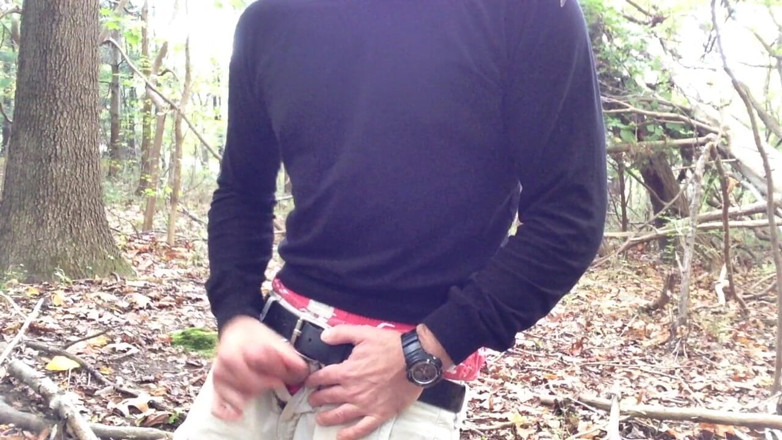 TJenner: Sagging and jerking off in the woods. Verbal