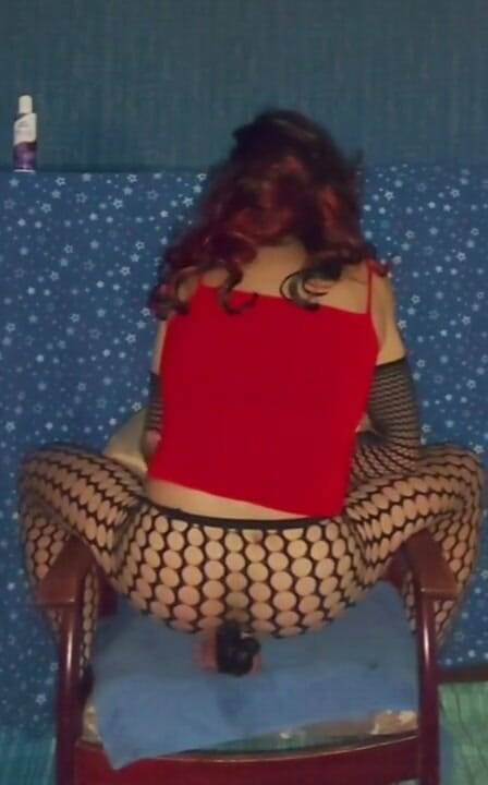 Lizzaali: Riding and destroying pantyhose