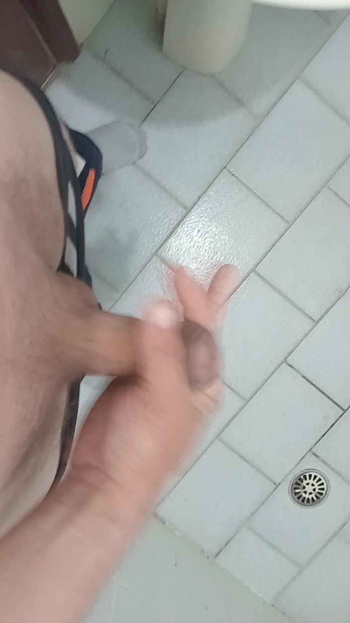 Oscar cor: Házení mléka Oscarcor01 chce, aby sláma vyhodila všechno jeho mléko,...