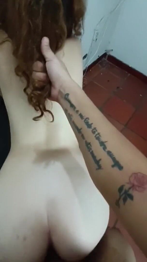 LorensSex: Ik neuk mijn stiefzus van dichtbij om haar roze poesje...