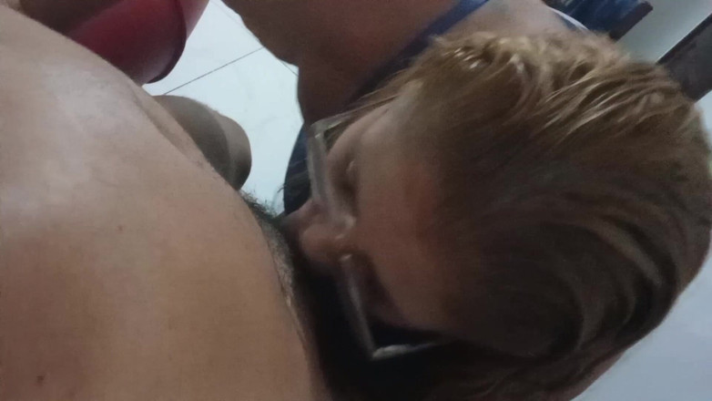 Tomsorte: wytryskuje mi w usta