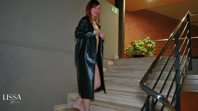 Lissa Brown: Solo, echte hotelflur-finger herausforderung