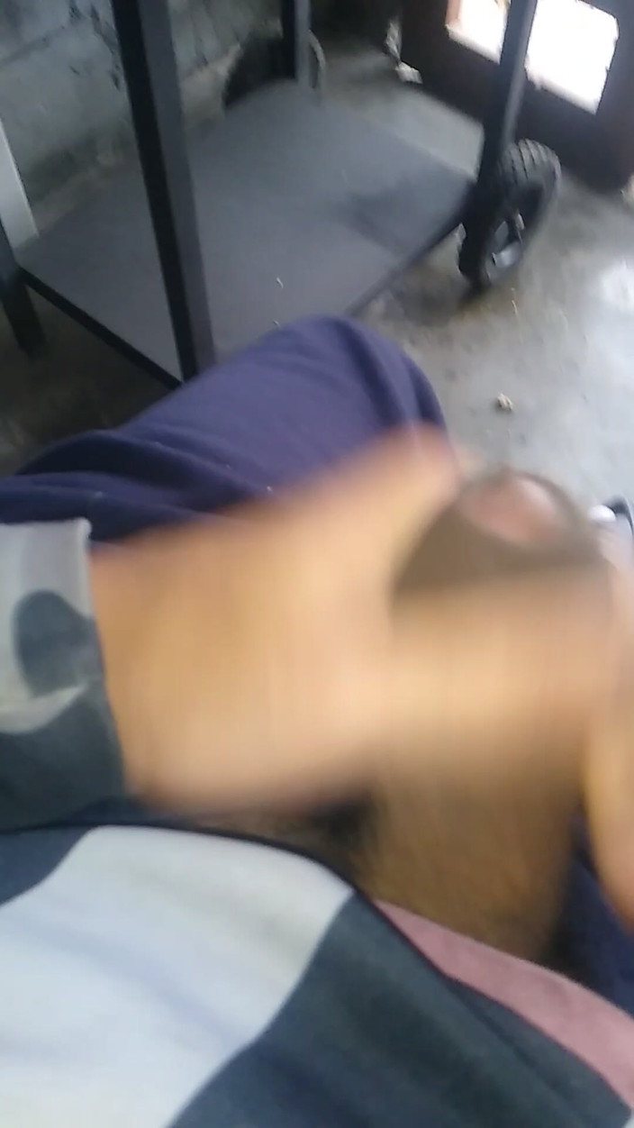 AlexAlejandro13: Saya bangun bermotivasi