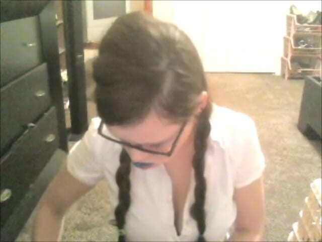 Selfgags classic: Russa ragazza del college imbavagliata con i giocattoli stravaganti della...
