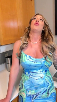 My Cock Thirsty Stepmom - S9:e7