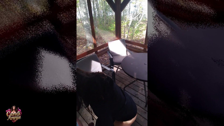 Candi Annie: 素晴らしい楽しい視点 森のセックスと精液の飲み込み - キャンディ・アニー