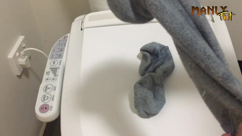 Manlyfoot: Pruébelo usted mismo - tanto semen en mis calcetines - serie calcetines...