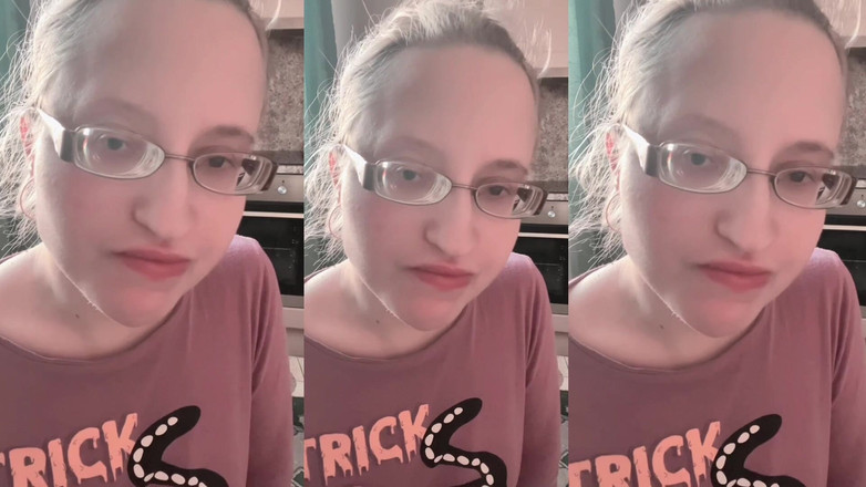 FinDom Goaldigger: ASMR巨大なバブルガム効果音をヘッドホンで聴く